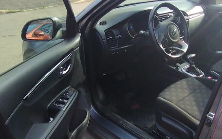 KIA Rio IV, 2018 год, 1 700 000 рублей, 6 фотография