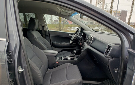 KIA Sportage IV рестайлинг, 2017 год, 2 050 000 рублей, 13 фотография