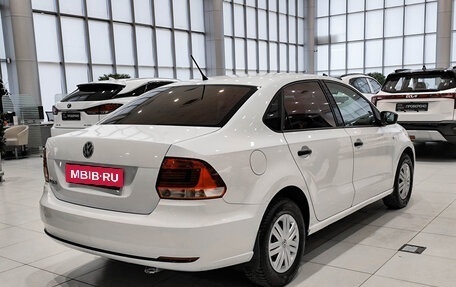 Volkswagen Polo VI (EU Market), 2015 год, 750 000 рублей, 5 фотография