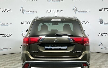 Mitsubishi Outlander III рестайлинг 3, 2016 год, 1 467 000 рублей, 6 фотография