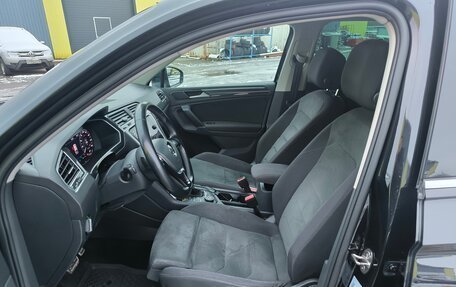 Volkswagen Tiguan II, 2018 год, 2 290 000 рублей, 7 фотография