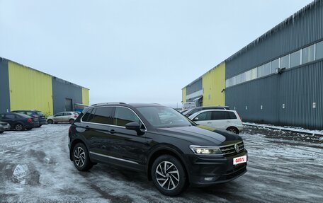 Volkswagen Tiguan II, 2018 год, 2 290 000 рублей, 6 фотография
