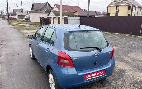 Toyota Yaris III рестайлинг, 2007 год, 530 000 рублей, 4 фотография
