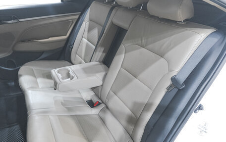 Hyundai Elantra VI рестайлинг, 2017 год, 1 679 000 рублей, 22 фотография