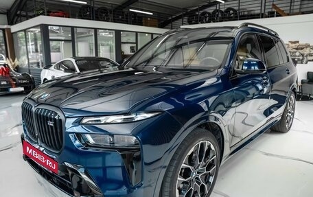 BMW X7, 2025 год, 13 270 000 рублей, 5 фотография