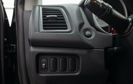 Mitsubishi ASX I рестайлинг, 2011 год, 975 000 рублей, 34 фотография