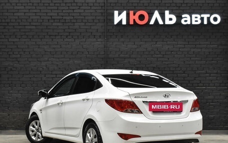 Hyundai Solaris II рестайлинг, 2016 год, 1 200 000 рублей, 4 фотография