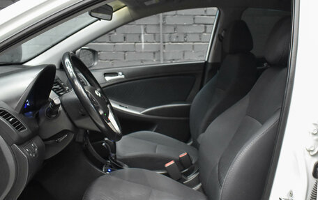 Hyundai Solaris II рестайлинг, 2016 год, 1 200 000 рублей, 17 фотография