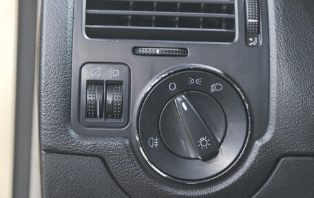 Volkswagen Bora, 2003 год, 399 000 рублей, 18 фотография