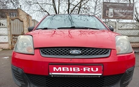 Ford Fiesta, 2007 год, 390 000 рублей, 2 фотография