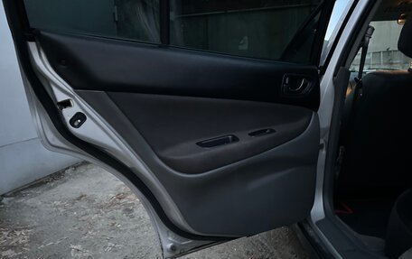 Mitsubishi Galant VIII, 2003 год, 210 000 рублей, 11 фотография