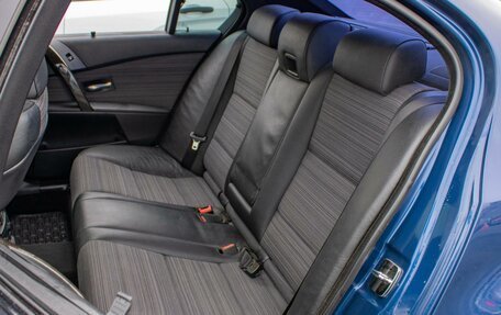 BMW 5 серия, 2004 год, 999 000 рублей, 9 фотография