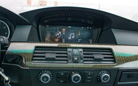 BMW 5 серия, 2004 год, 999 000 рублей, 16 фотография