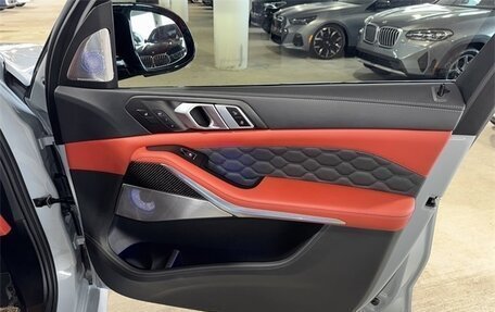 BMW X5 M, 2023 год, 17 752 204 рублей, 9 фотография