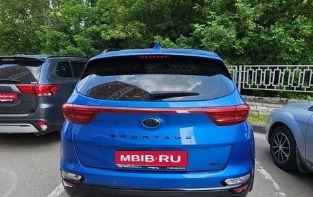 KIA Sportage IV рестайлинг, 2020 год, 2 800 000 рублей, 4 фотография
