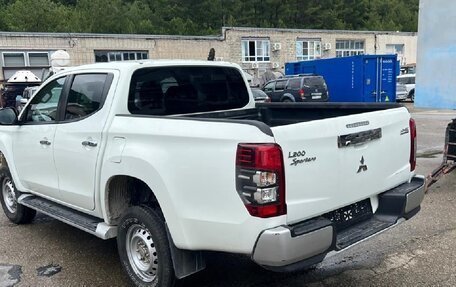 Mitsubishi L200 IV рестайлинг, 2022 год, 2 415 000 рублей, 9 фотография