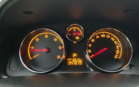 Opel Antara I, 2013 год, 1 250 000 рублей, 11 фотография