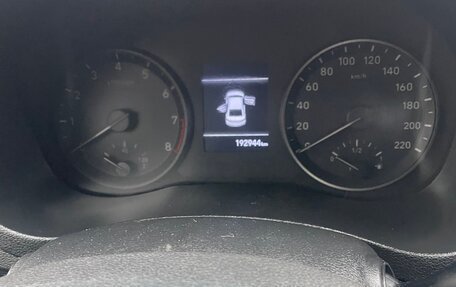 Hyundai Solaris II рестайлинг, 2019 год, 1 350 000 рублей, 14 фотография