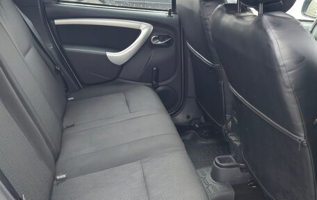 Nissan Terrano III, 2015 год, 900 000 рублей, 15 фотография