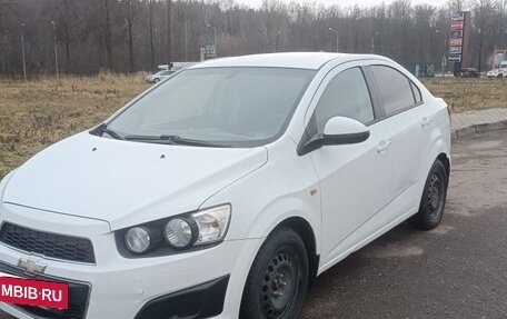 Chevrolet Aveo III, 2013 год, 550 000 рублей, 2 фотография