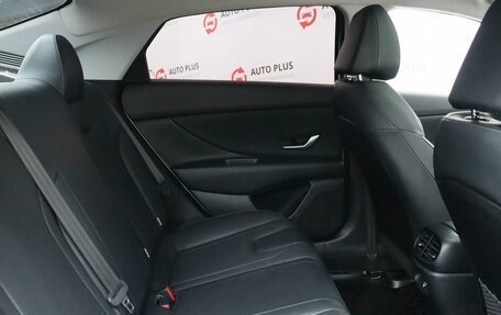 Hyundai Elantra, 2024 год, 2 239 000 рублей, 15 фотография