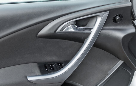 Opel Astra J, 2013 год, 775 000 рублей, 9 фотография