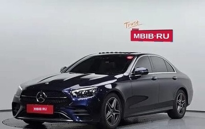 Mercedes-Benz E-Класс, 2022 год, 5 300 000 рублей, 1 фотография