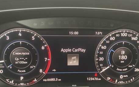 Volkswagen Tiguan II, 2018 год, 2 675 000 рублей, 20 фотография