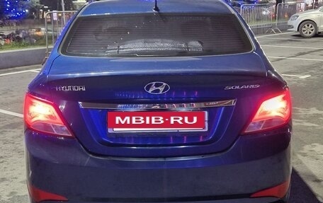 Hyundai Solaris II рестайлинг, 2015 год, 1 050 000 рублей, 5 фотография