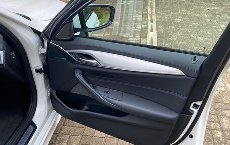 BMW 5 серия, 2020 год, 4 750 000 рублей, 18 фотография