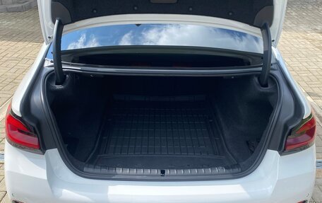 BMW 5 серия, 2020 год, 4 750 000 рублей, 31 фотография