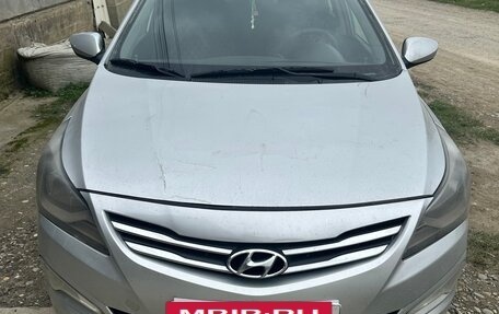 Hyundai Solaris II рестайлинг, 2014 год, 620 000 рублей, 4 фотография