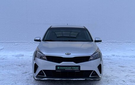 KIA Rio IV, 2021 год, 1 690 000 рублей, 2 фотография