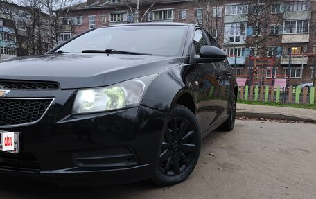 Chevrolet Cruze II, 2010 год, 550 000 рублей, 2 фотография
