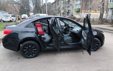 Chevrolet Cruze II, 2010 год, 550 000 рублей, 21 фотография