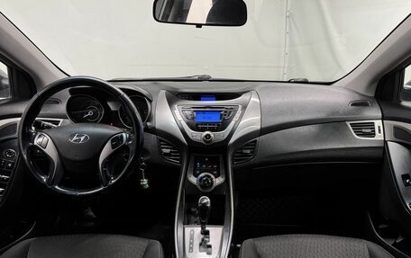 Hyundai Elantra V, 2013 год, 988 000 рублей, 13 фотография