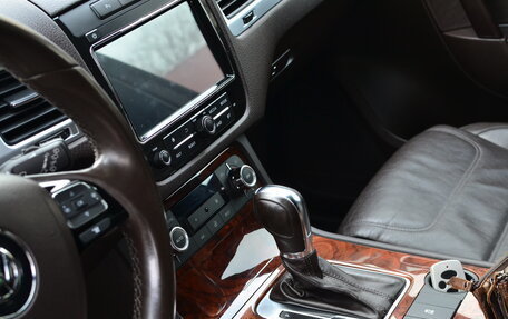 Volkswagen Touareg III, 2013 год, 2 500 000 рублей, 10 фотография