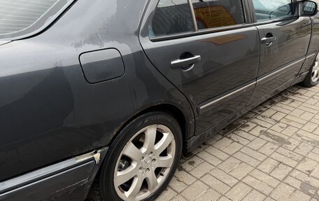 Mercedes-Benz E-Класс, 2002 год, 350 000 рублей, 8 фотография