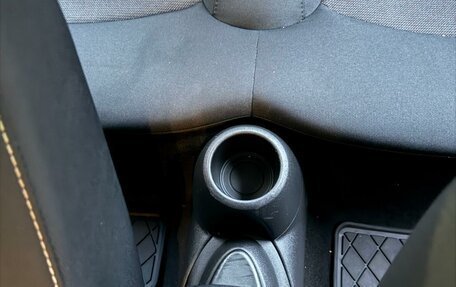 MINI Hatch, 2018 год, 1 800 000 рублей, 9 фотография