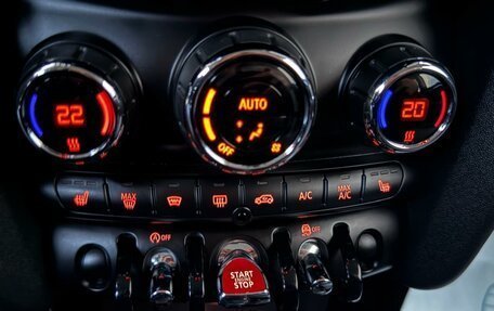 MINI Hatch, 2018 год, 1 800 000 рублей, 16 фотография