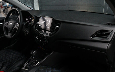 Hyundai Solaris II рестайлинг, 2022 год, 1 700 000 рублей, 9 фотография