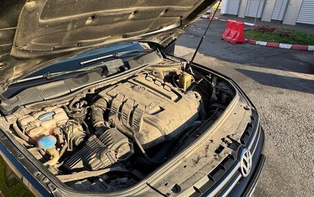 Volkswagen Touareg III, 2012 год, 1 750 000 рублей, 13 фотография