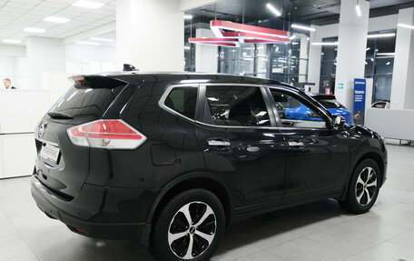 Nissan X-Trail, 2018 год, 1 625 000 рублей, 3 фотография