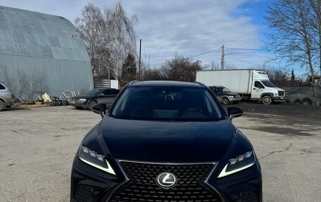 Lexus RX IV рестайлинг, 2020 год, 4 500 000 рублей, 1 фотография