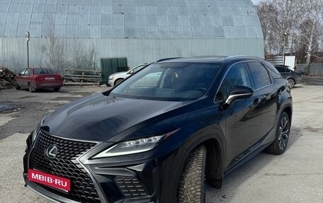 Lexus RX IV рестайлинг, 2020 год, 4 500 000 рублей, 2 фотография