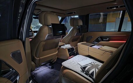 Land Rover Range Rover IV рестайлинг, 2024 год, 22 900 000 рублей, 9 фотография