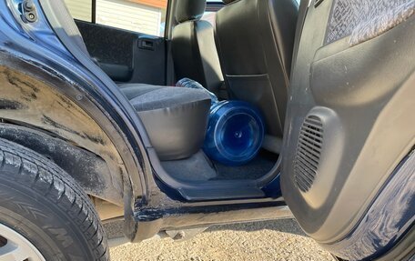 Isuzu Rodeo II, 2002 год, 450 000 рублей, 31 фотография