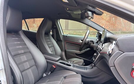 Mercedes-Benz GLA, 2019 год, 2 699 000 рублей, 11 фотография