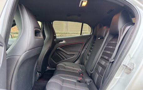 Mercedes-Benz GLA, 2019 год, 2 699 000 рублей, 14 фотография