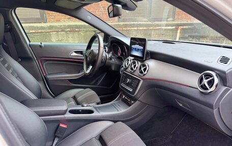 Mercedes-Benz GLA, 2019 год, 2 699 000 рублей, 10 фотография